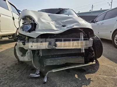 Photo 1 of 14: 2020 MINI Cooper — Korean insurance auction
