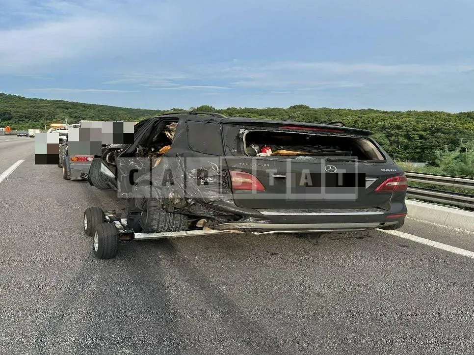 Photo 3 of 3: 2014 Mercedes-Benz ML350 BlueTec 4Matic — Korean insurance auction