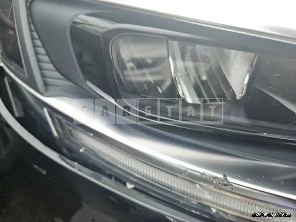 Photo 2 of 6: 2020 Kia (parts) Carnival Light — Korean insurance auction