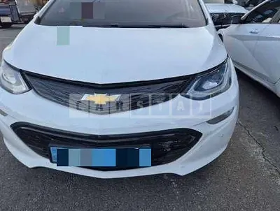 Photo 1 of 30: 2021 Chevrolet Volt Electric Car — Korean insurance auction