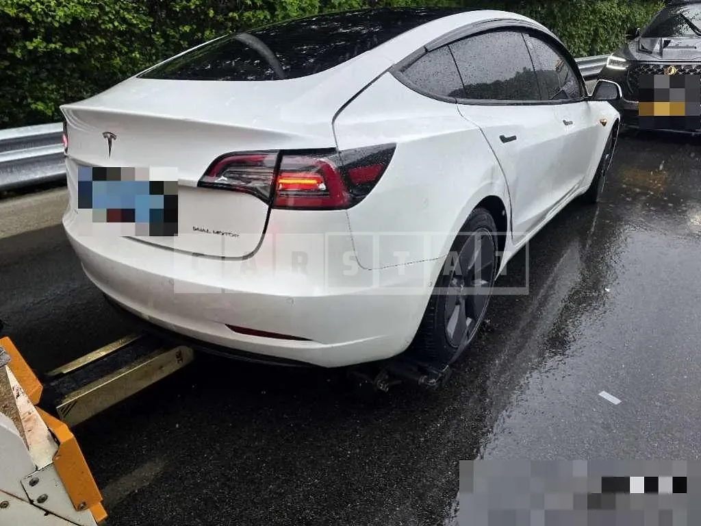 Photo 2 of 23: 2021 Tesla Model 3 Long Range — Korean insurance auction