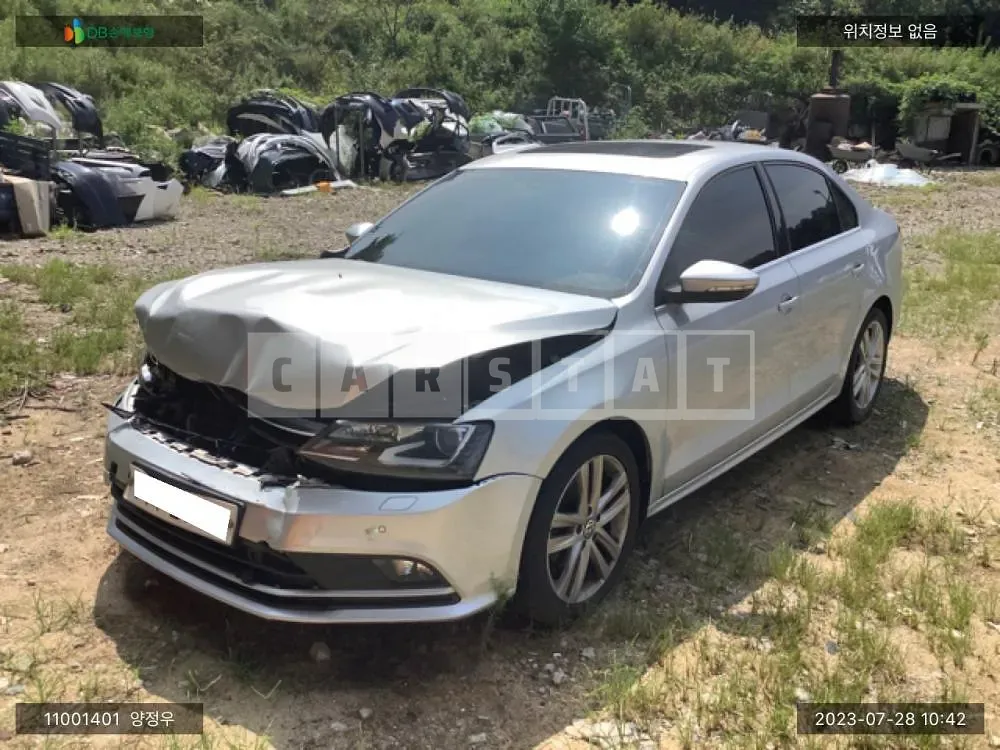 Photo 2 of 6: 2015 Volkswagen Jetta 2.0 TDI, VIN WVWZZZ16ZFM024375 — Korean insurance auction
