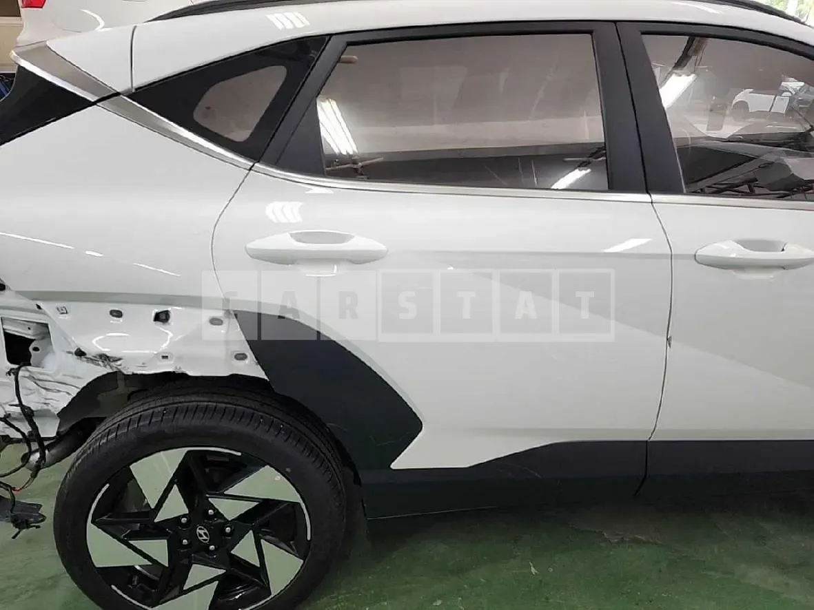 Photo 2 of 13: 2023 Hyundai Kona, VIN KMHHE813BPU001146 — Korean insurance auction