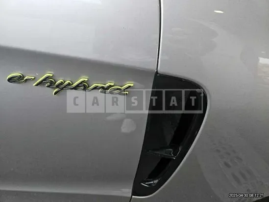 Photo 2 of 37: 2022 Porsche Panamera 4 e-Hybrid — Korean insurance auction