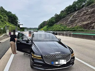 Photo 1 of 8: 2023 Genesis G80 — Korean insurance auction