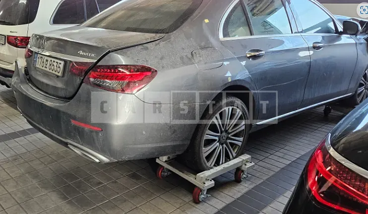 Photo 2 of 8: 2023 Mercedes-Benz E 350 4Matic, VIN W1KZF8GB0PB108957 — Korean insurance auction