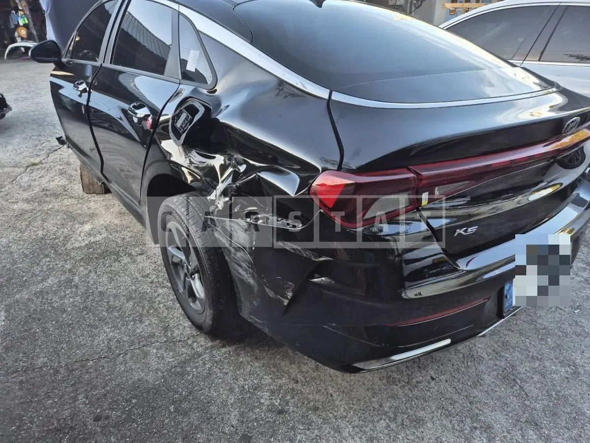 Photo 2 of 5: 2021 Kia K5 2.0(LPG) — Korean insurance auction