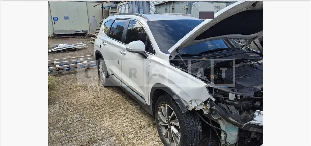 Photo 2 of 6: 2019 Hyundai Santa Fe TM — Korean insurance auction