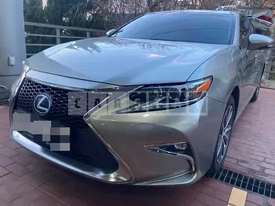 2017 Lexus ES 300h