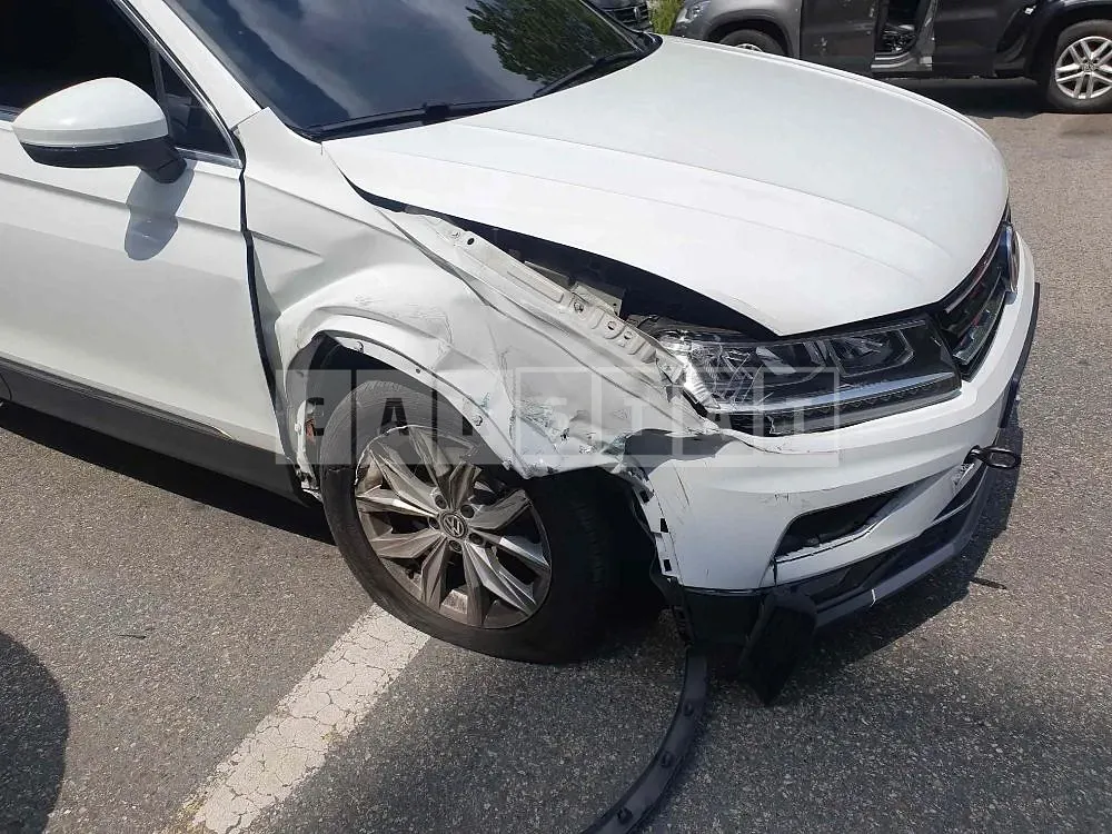Photo 2 of 8: 2019 Volkswagen Tiguan 2.0 TDI, VIN WVGZZZ5NZLW807820 — Korean insurance auction