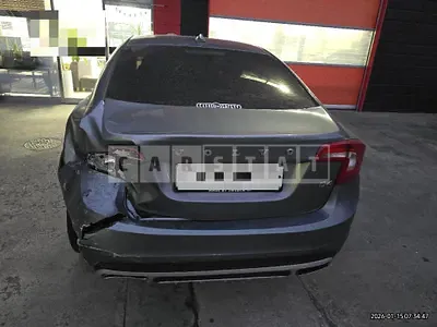 Photo 1 of 32: 2015 Volvo S60CCD4 — Korean insurance auction