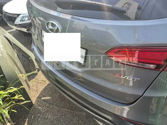Photo 2 of 16: 2016 Hyundai Santa Fe — Korean insurance auction