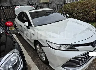Photo 1 of 43: 2018 Toyota Camry Hybrid — Korean insurance auction