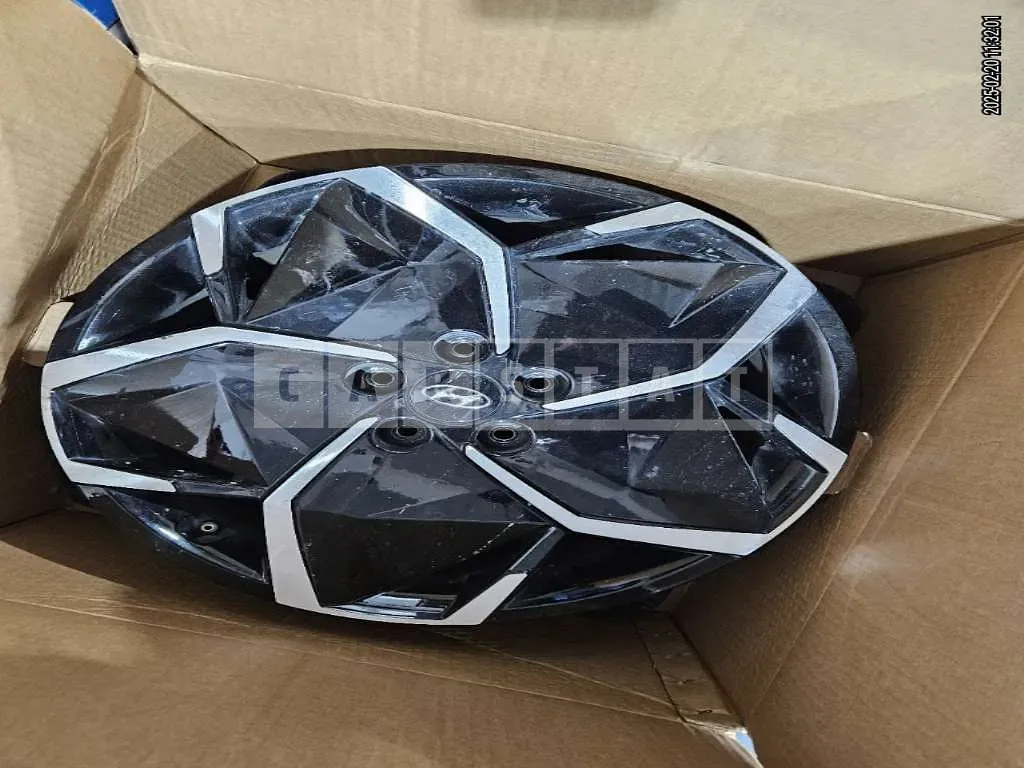Photo 2 of 3: 2022 Kia (parts) EV6 Wheels — Korean insurance auction