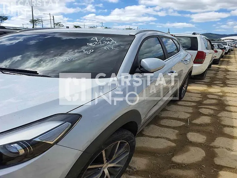 Photo 2 of 7: 2016 Hyundai Tucson, VIN KMHJ3815GHU237967 — Korean insurance auction
