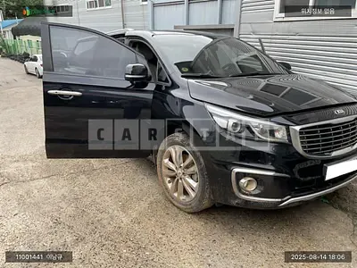 Photo 1 of 20: 2016 Kia Carnival, VIN KNAMC81ABGS199472 — Korean insurance auction