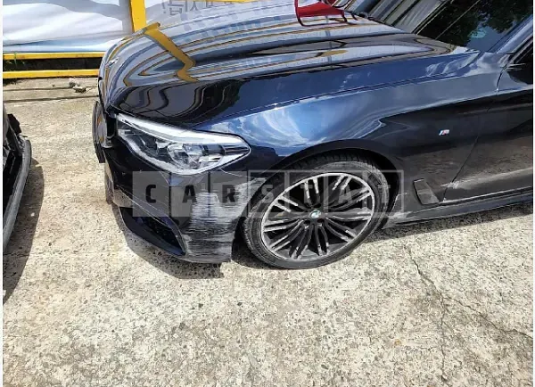 Photo 2 of 18: 2020 BMW 530i M Sport Package — Korean insurance auction