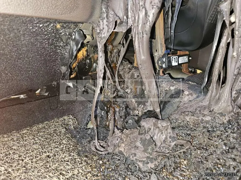 Photo 2 of 17: 2016 Kia K7 — Korean insurance auction