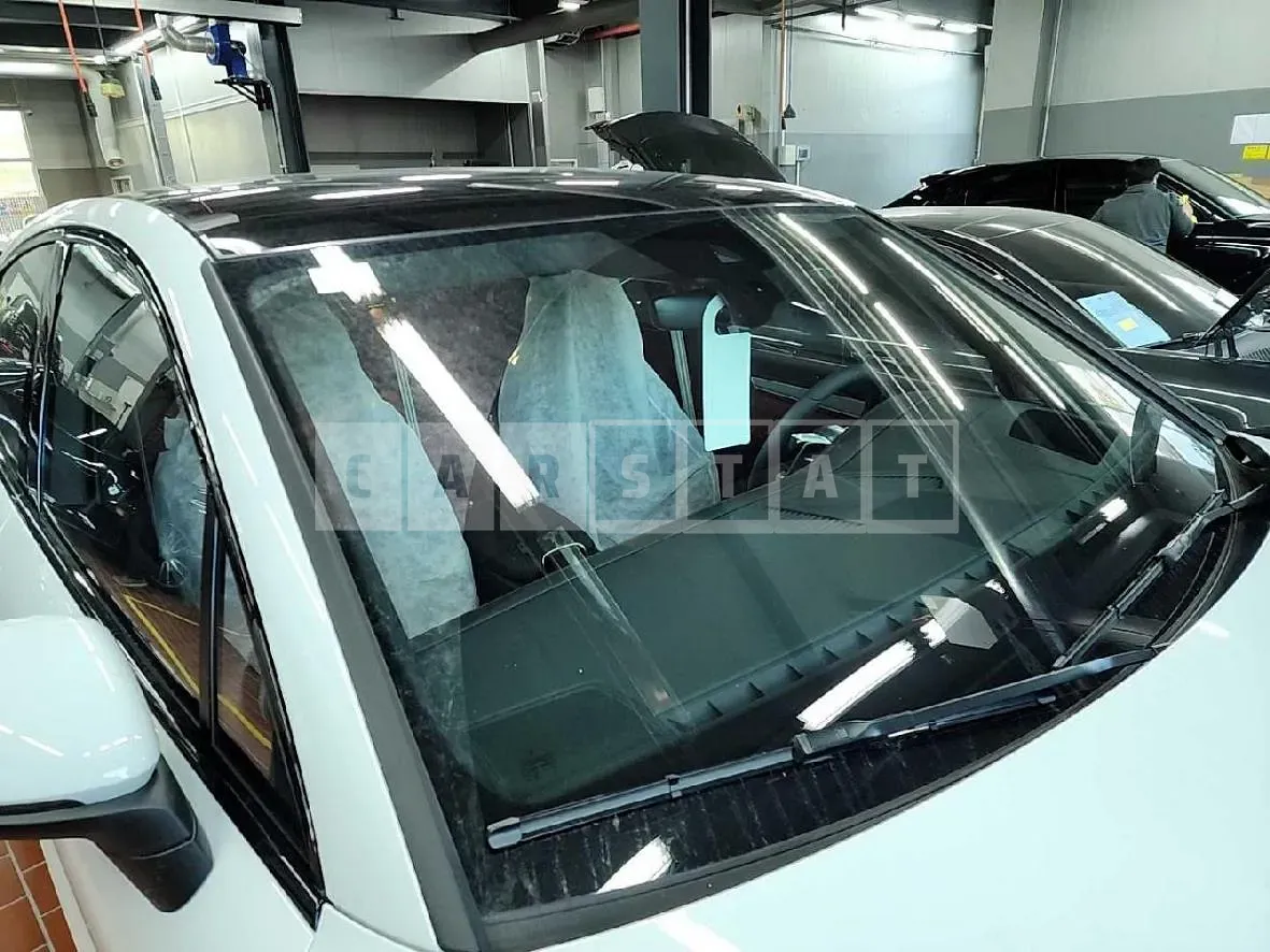 Photo 2 of 19: 2022 Porsche Cayenne, VIN WP1BA29Y9PDA35518 — Korean insurance auction
