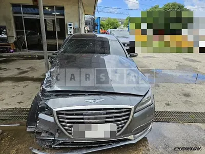 Photo 1 of 25: 2017 Genesis G80 3.3 — Korean insurance auction