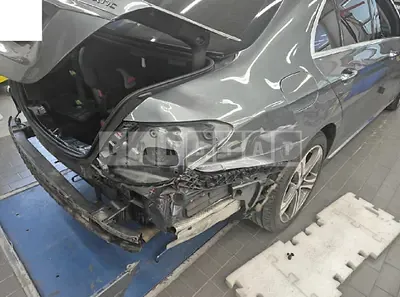 Photo 1 of 43: 2017 Mercedes-Benz E 300 4Matic — Korean insurance auction