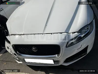 Photo 1 of 19: 2016 Jaguar XF 25T, VIN SAJBB4BG5GCY17740 — Korean insurance auction