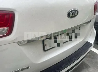 Photo 1 of 6: 2015 Kia Carnival 9 -Seater — Korean insurance auction