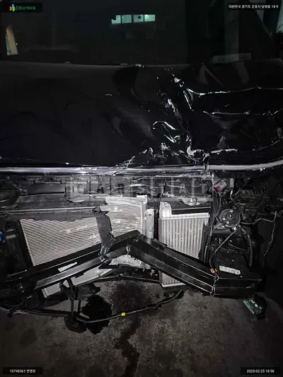Photo 1 of 28: 2024 Audi Starria 11 -Seater, VIN KMJYB371BSU221767 — Korean insurance auction