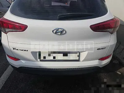 Photo 1 of 12: 2015 Hyundai Tucson TL — Korean insurance auction