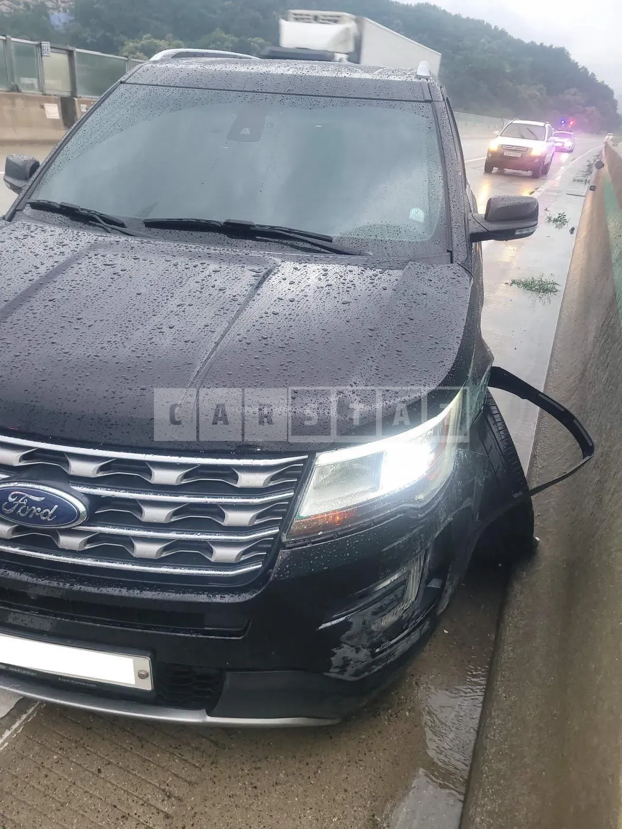 Photo 2 of 13: 2015 Ford Explorer 2.3 AWD, VIN 1FM5K8FH8GGA67762 — Korean insurance auction
