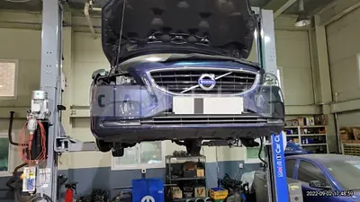 Photo 1 of 12: 2014 Volvo V40D2 — Korean insurance auction