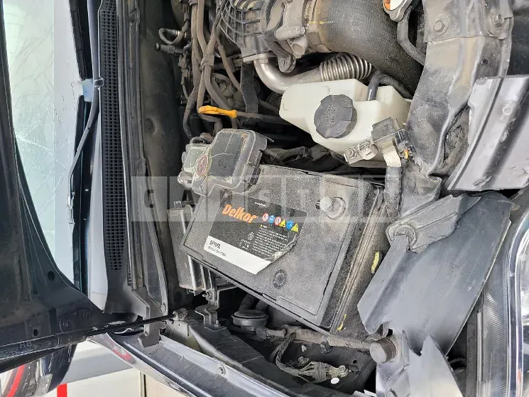 Photo 2 of 34: 2018 Kia Mojave, VIN KNAKN814DJA185611 — Korean insurance auction