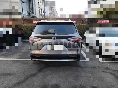 2022 TOYOTA SIENA HYBRID 2WD