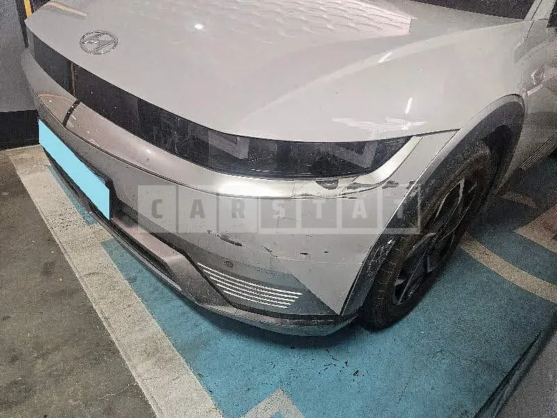 Photo 2 of 36: 2022 Hyundai IONIQ 5, VIN KMHKN81AFNU097185 — Korean insurance auction