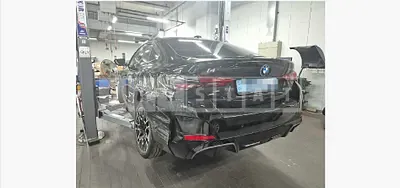 2025 BMW i4 eDrive40