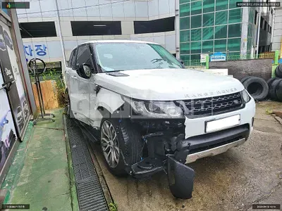 Photo 1 of 33: 2015 Land Rover Range Rover Sport, VIN SALWA2VF5FA526751 — Korean insurance auction