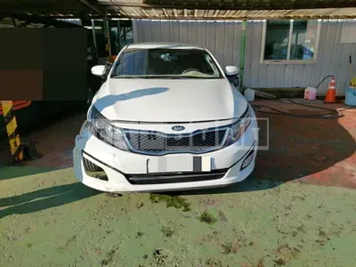 Photo 1 of 16: 2015 Kia K5 2.0 (LPI) — Korean insurance auction