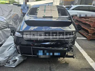 Photo 1 of 12: 2022 Hyundai IONIQ 6 AWD Long Range Electric Car — Korean insurance auction