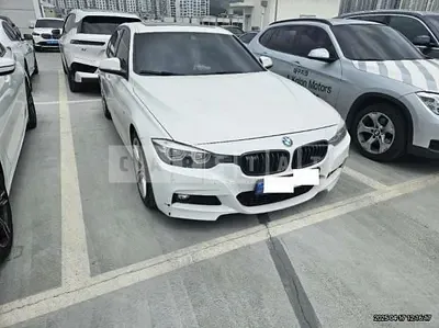 Photo 1 of 9: 2018 BMW 330i — Korean insurance auction
