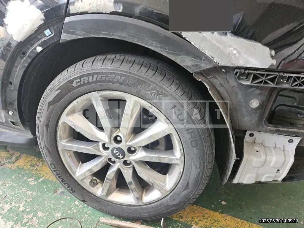 Photo 2 of 2: 2017 Kia (parts) Sorento Wheels — Korean insurance auction