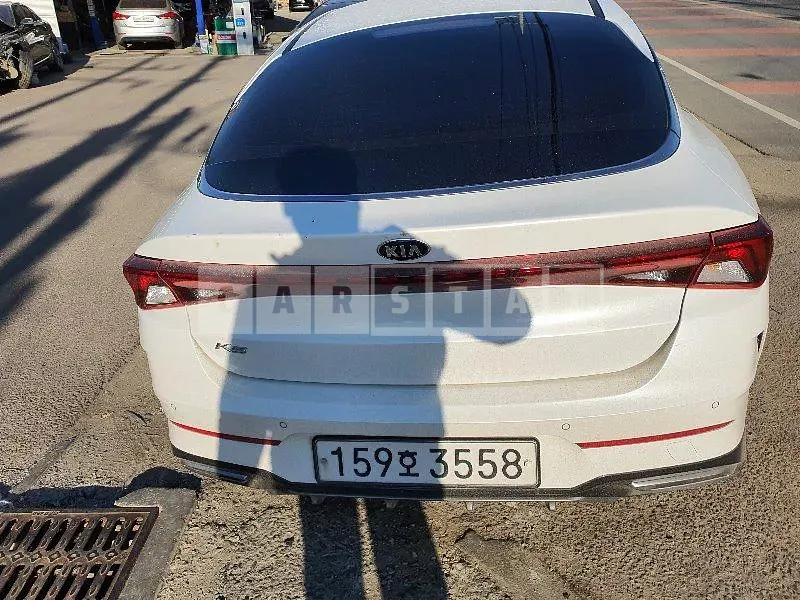 Photo 2 of 16: 2020 Kia K5, VIN KNAG541BBLA006949 — Korean insurance auction