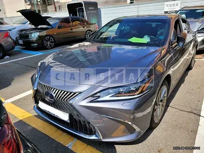 Photo 1 of 7: 2019 Lexus ES300h, VIN JTHB21B17K2031900 — Korean insurance auction