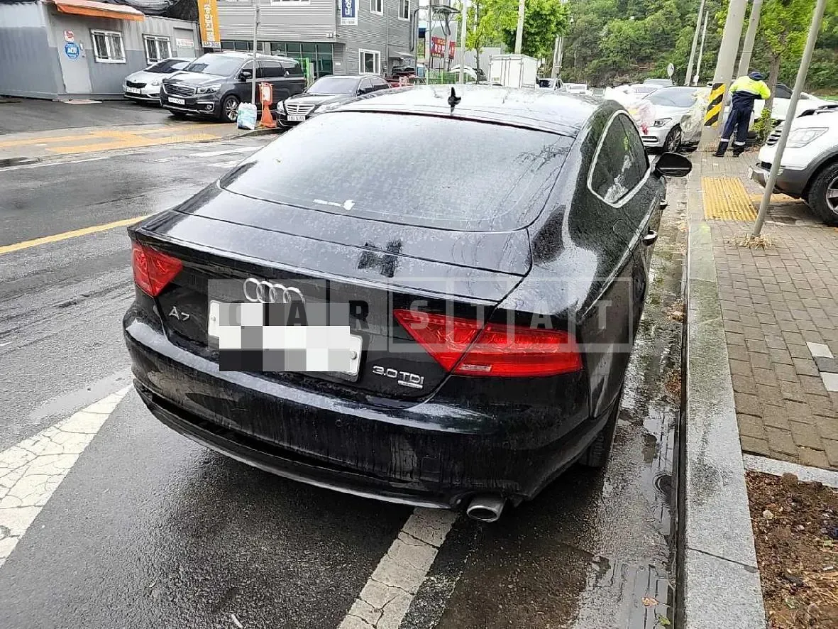 Photo 2 of 41: 2014 Audi A7 3.0 TDI quattro — Korean insurance auction
