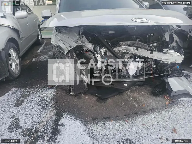 Photo 2 of 9: 2021 Hyundai Ionic 5, VIN KMHKN81AFNU022681 — Korean insurance auction