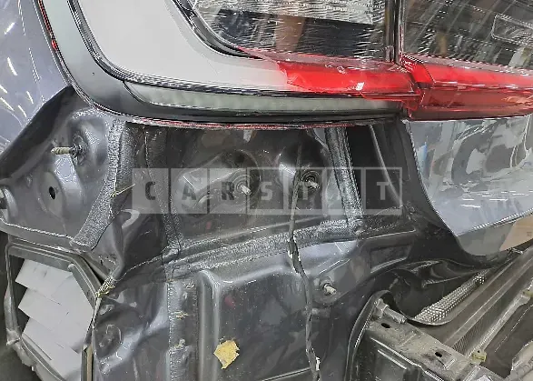 Photo 2 of 27: 2018 Porsche Panamera 4 e-Hybrid, VIN WP0AE2978JL174349 — Korean insurance auction