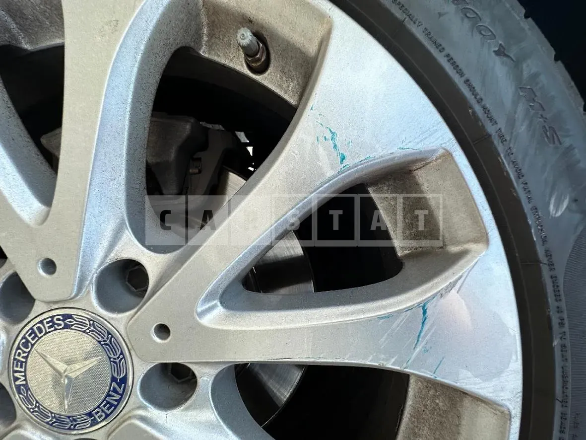 Photo 2 of 5: 2017 Mercedes-Benz (parts) E220 d Rear Wheel — Korean insurance auction