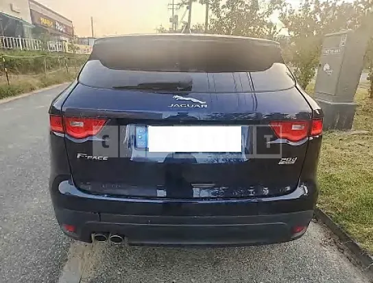 Photo 2 of 32: 2018 Jaguar F-Pace 20d — Korean insurance auction
