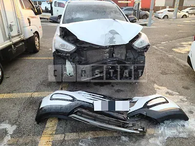 Photo 1 of 22: 2014 Hyundai Santa Fe, VIN KMHSW81UBFU385149 — Korean insurance auction