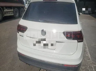 Photo 1 of 9: 2020 Volkswagen Tiguan 2.0 TDI, VIN WVGZZZ5NZLW359251 — Korean insurance auction