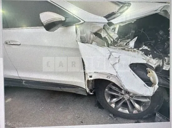 Photo 2 of 17: 2018 Hyundai Santa Fe, VIN KMHSW81UBJU853652 — Korean insurance auction